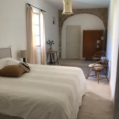 Penzion D'hotes La Tour D'aspiran
