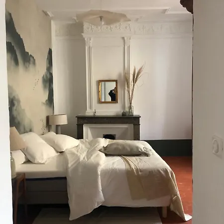 D'hotes La Tour D'aspiran בית הארחה