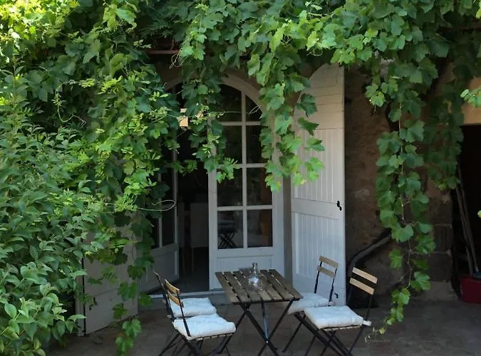 Affittacamere D'hotes La Tour D'aspiran 4*